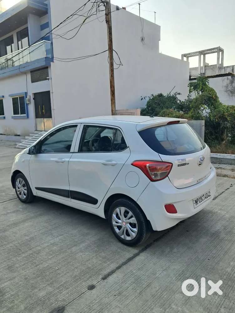 Hyundai Grand I10 Model2016 Owner1st Petrol Good Condition