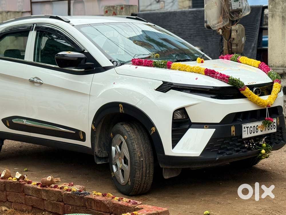 Tata Nexon Petrol 2025