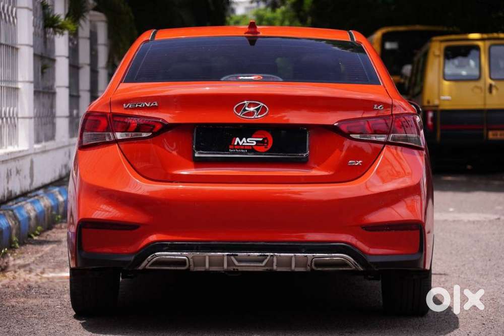 Hyundai Verna 1.5 Sx (o) Vtvt Ivt, 2018, Petrol