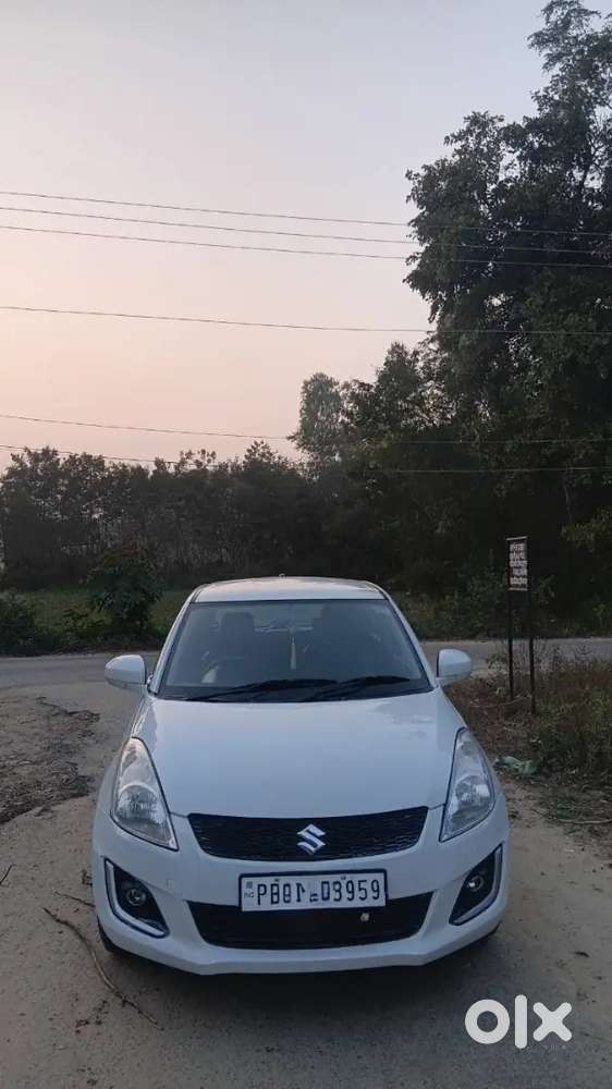 Maruti Suzuki Swift 2015 Diesel 77800 Km Driven