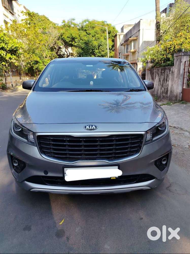 Kia Carnival Premium, 2021, Diesel