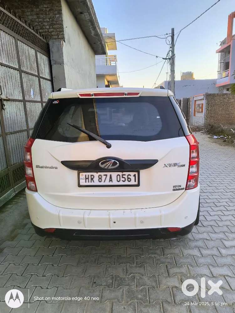 Mahindra Xuv500 2018 Diesel 155000 Km Driven