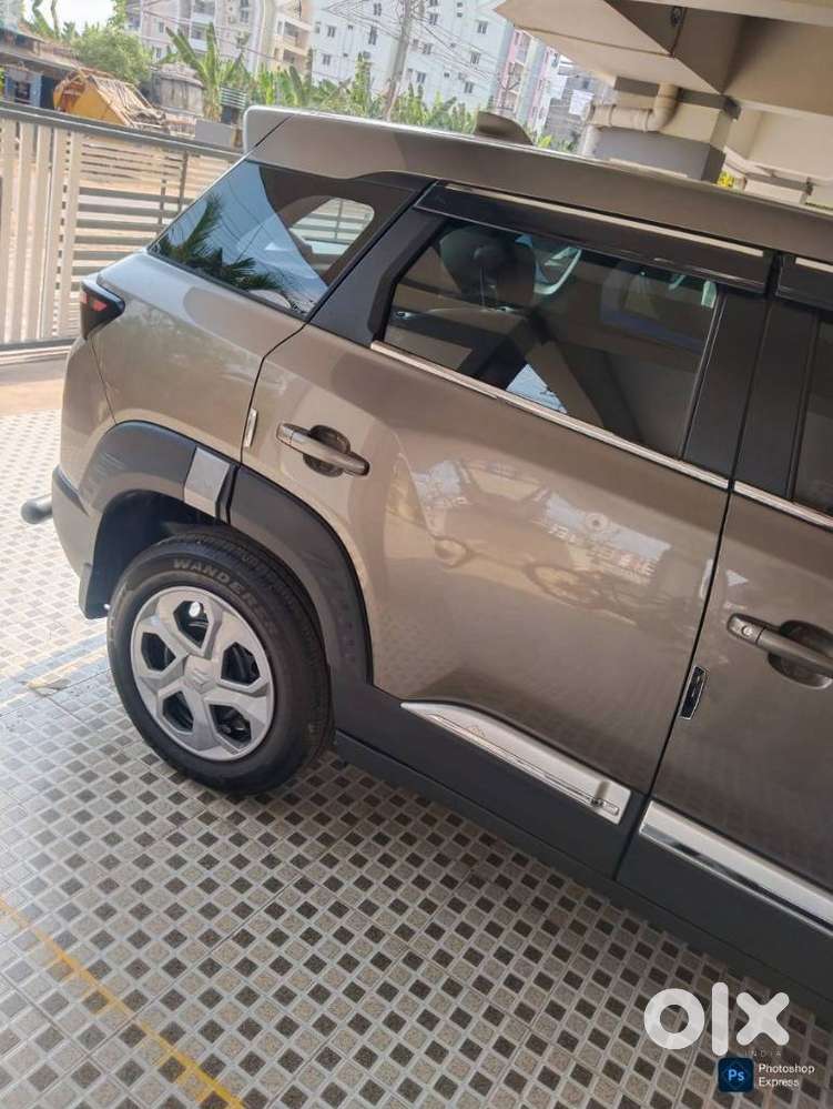 Maruti Suzuki Brezza Lxi S-cng, 2024, Cng & Hybrids
