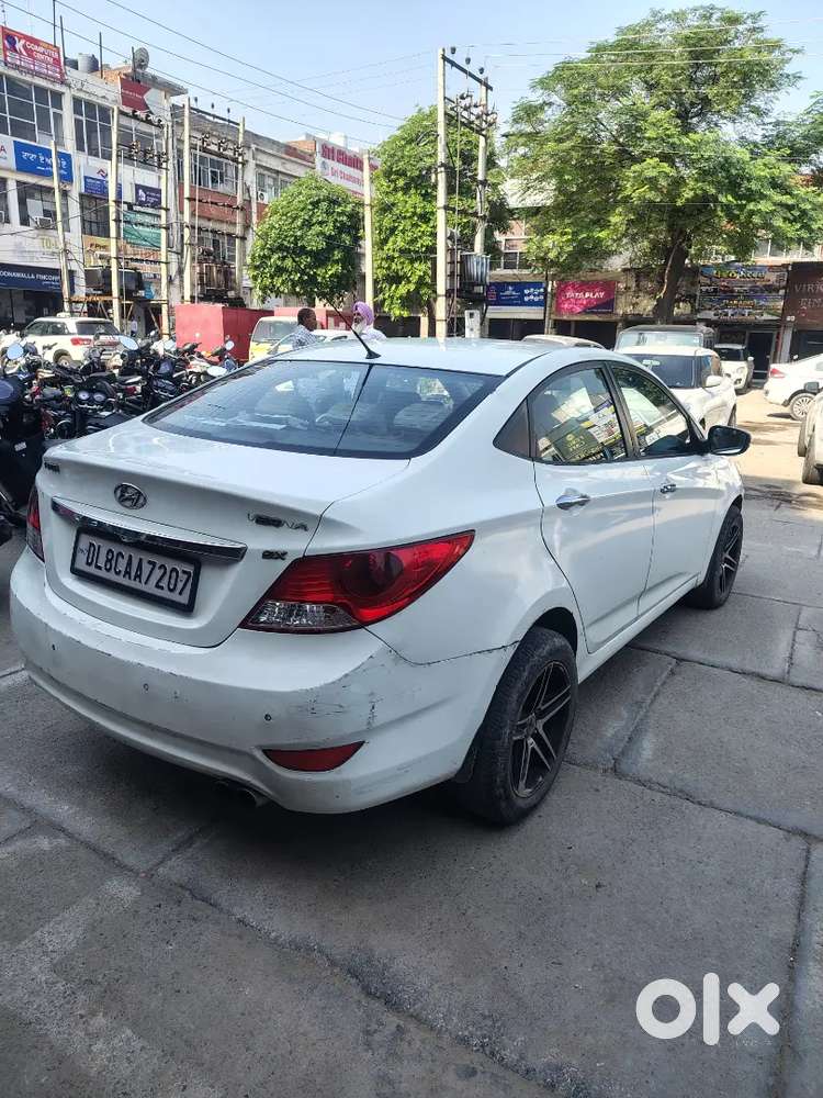 Hyundai Verna 1.6 Sx 2012