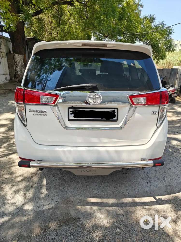 Toyota Innova Crysta 2019 Diesel 204000 Km Driven