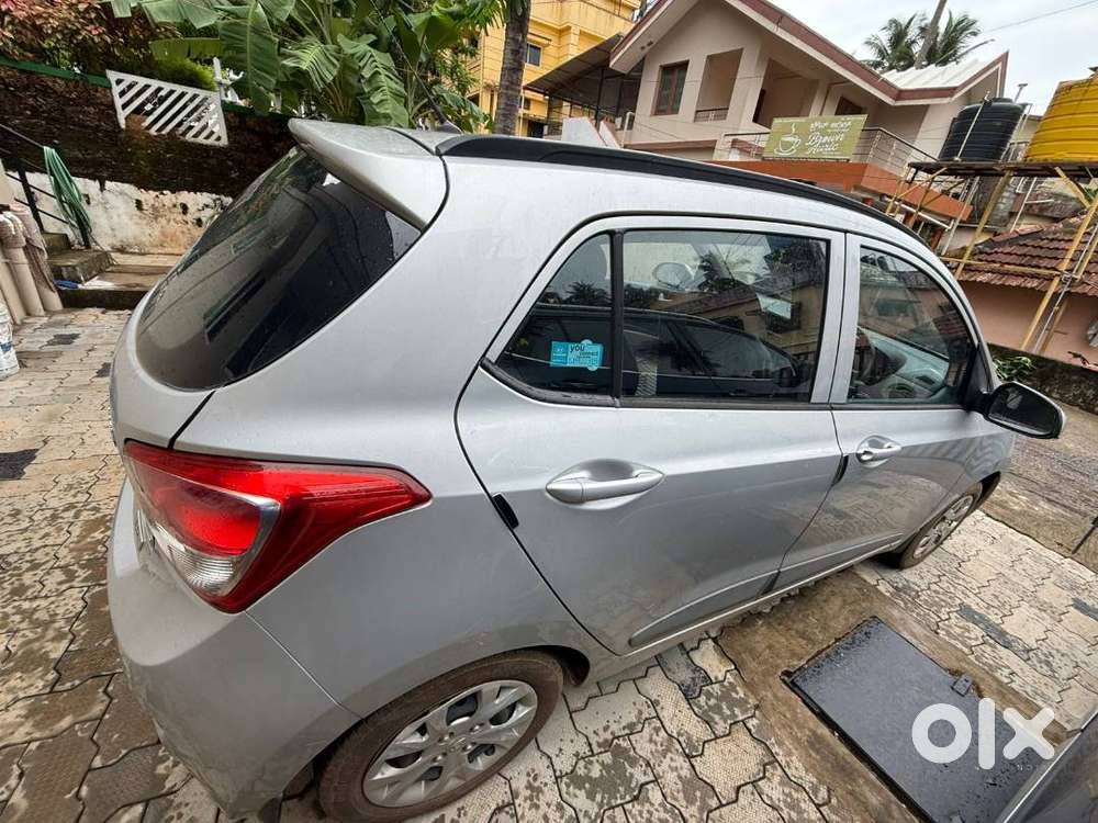 Hyundai Grand I10 Sportz Car For Sale