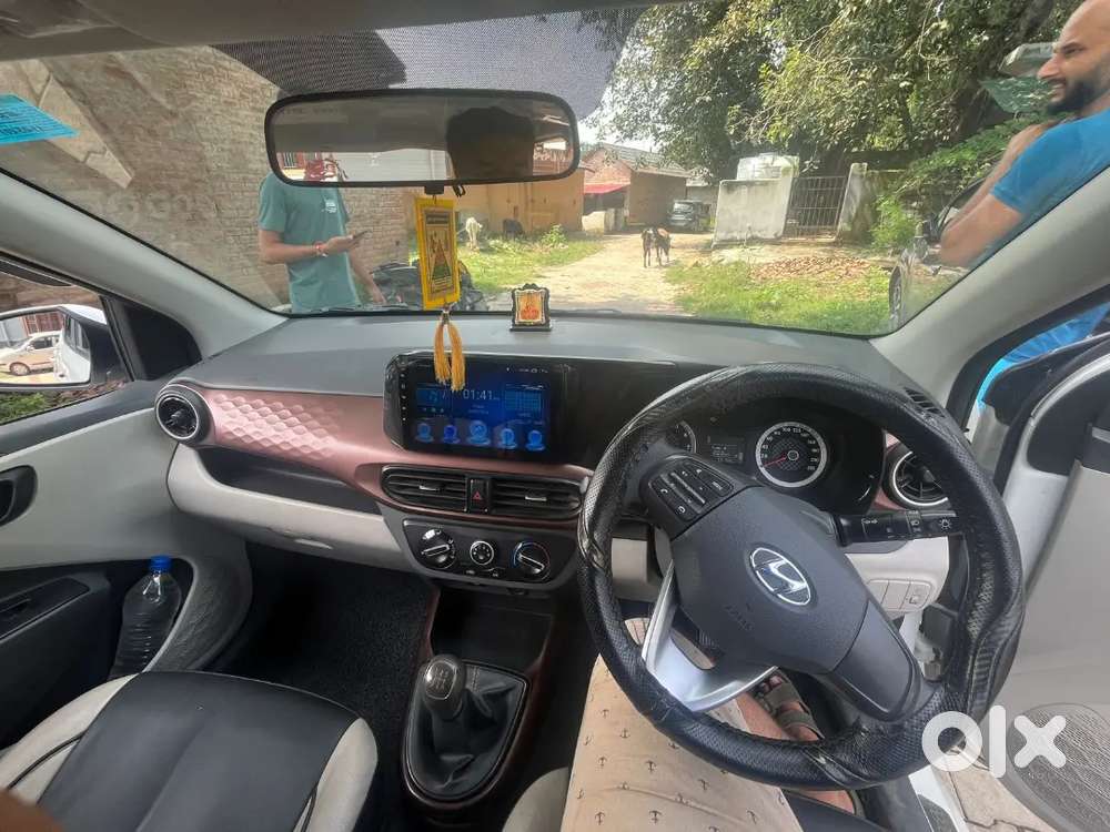 2022 Hyundai Aura Petrol 2nd Owner