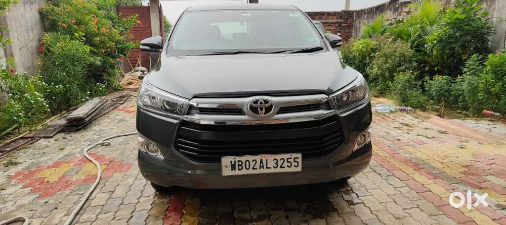 Toyota Innova Crysta 2017