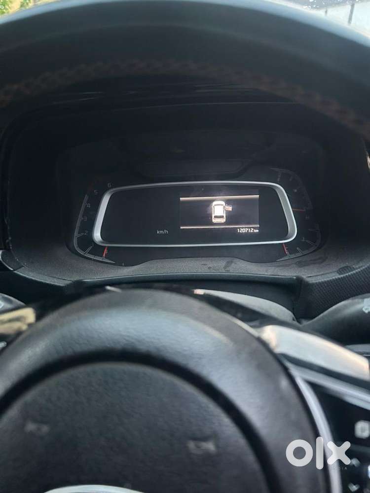 Kia Sonet 2021 Diesel Well Maintained