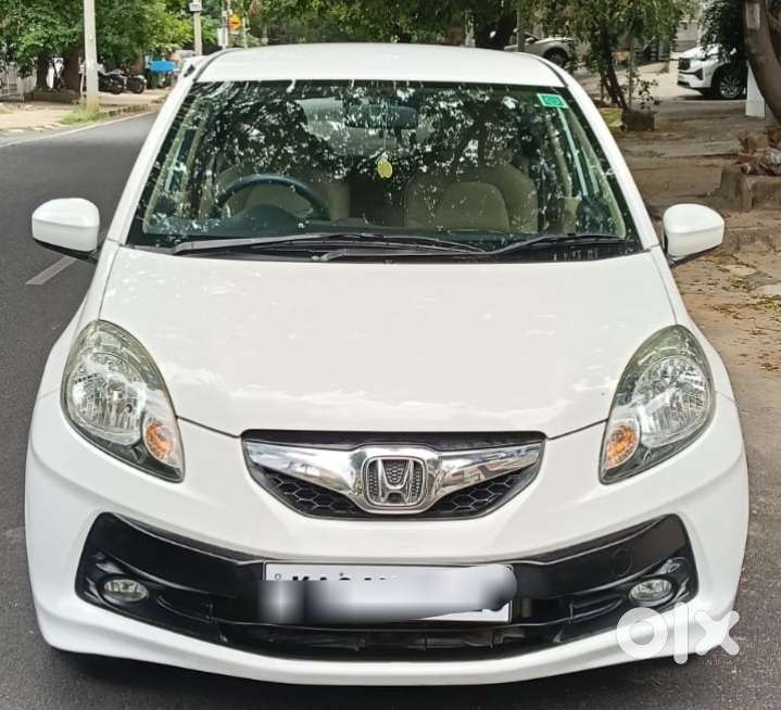 Honda Brio V Mt, 2012, Petrol