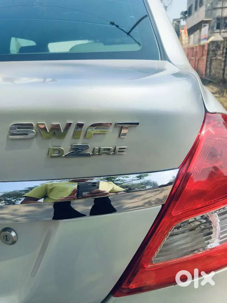 Maruti Suzuki Swift Dzire 2012