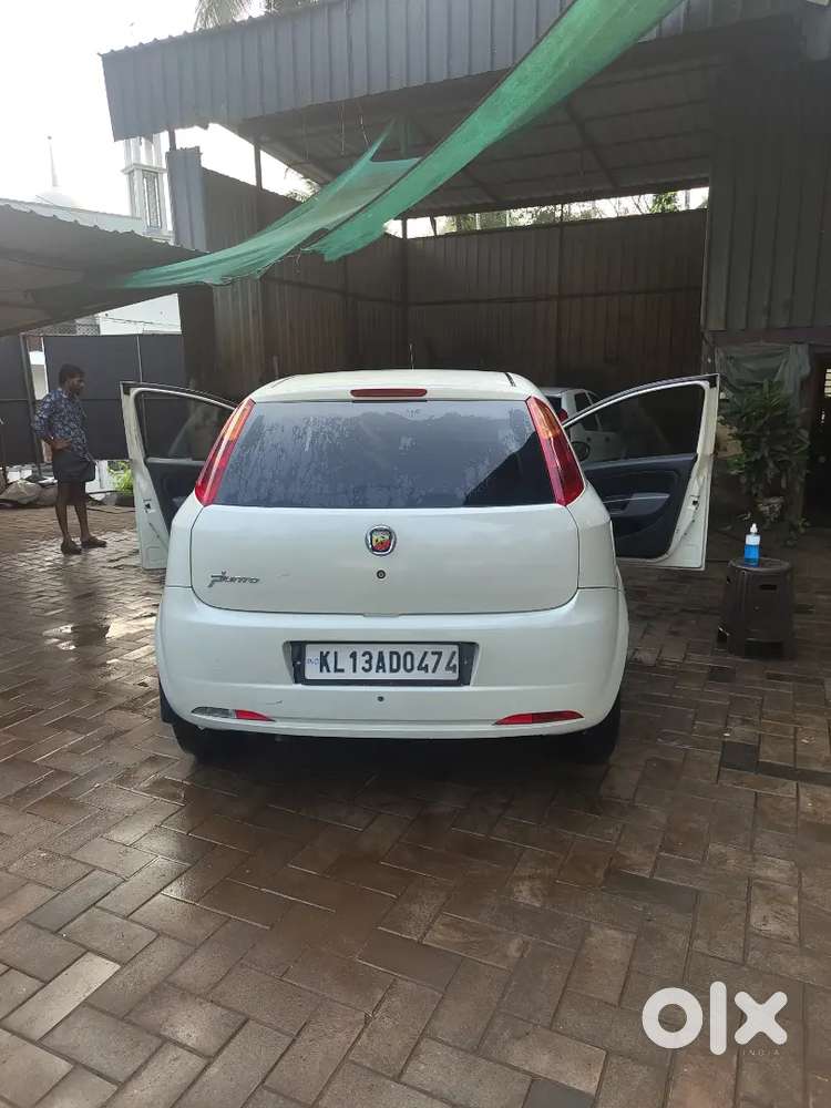 Grande Punto 2014 For Sale, New 2 Tyres, 18+ Milege, Ac, Neat Vehicle