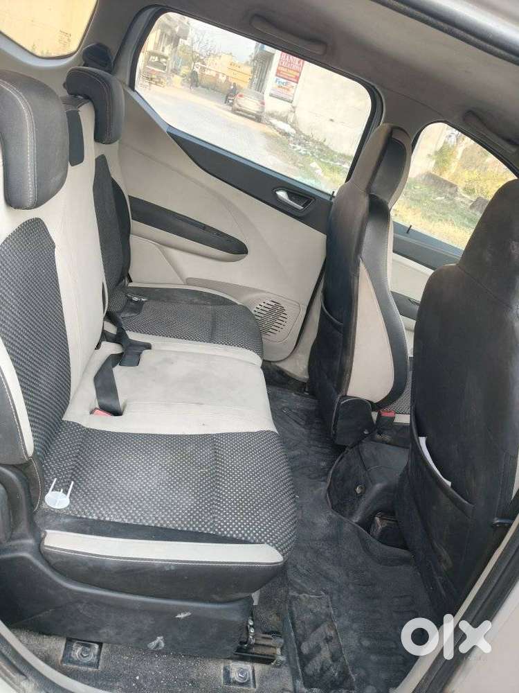 Renault Triber, 2021, Petrol