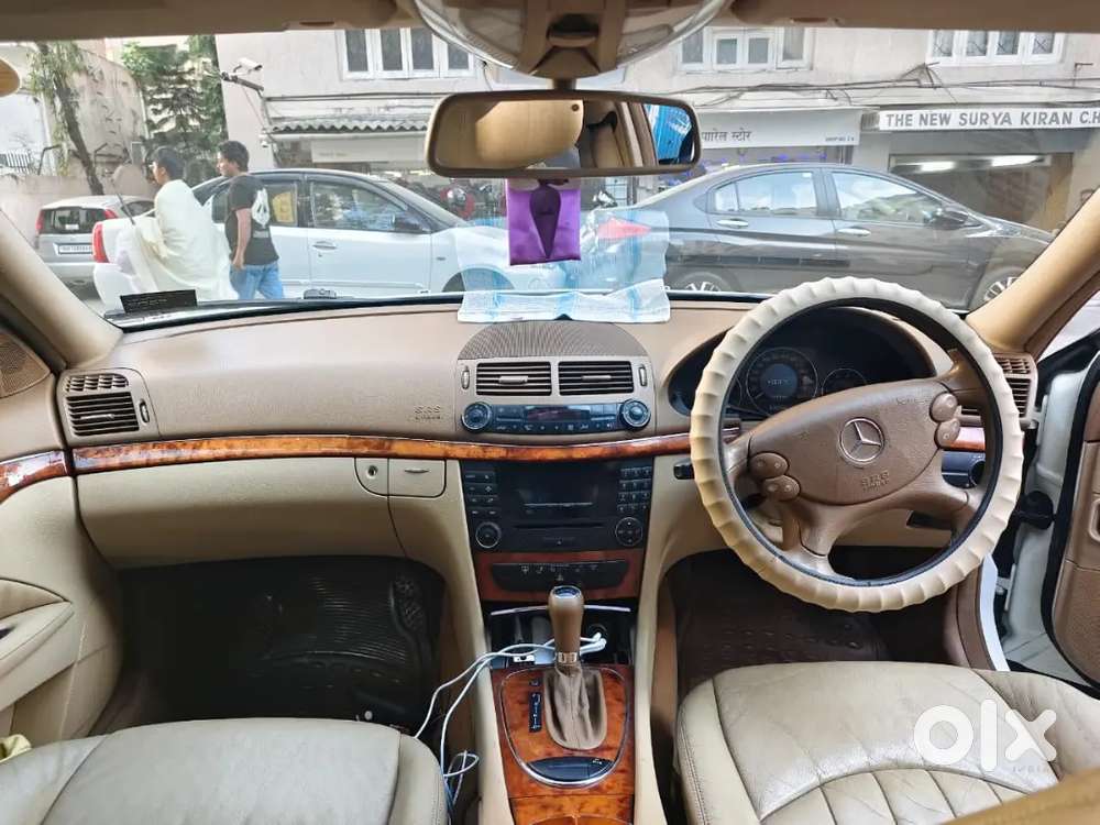 Mercedes Benz E230 V6 Immaculate Condition