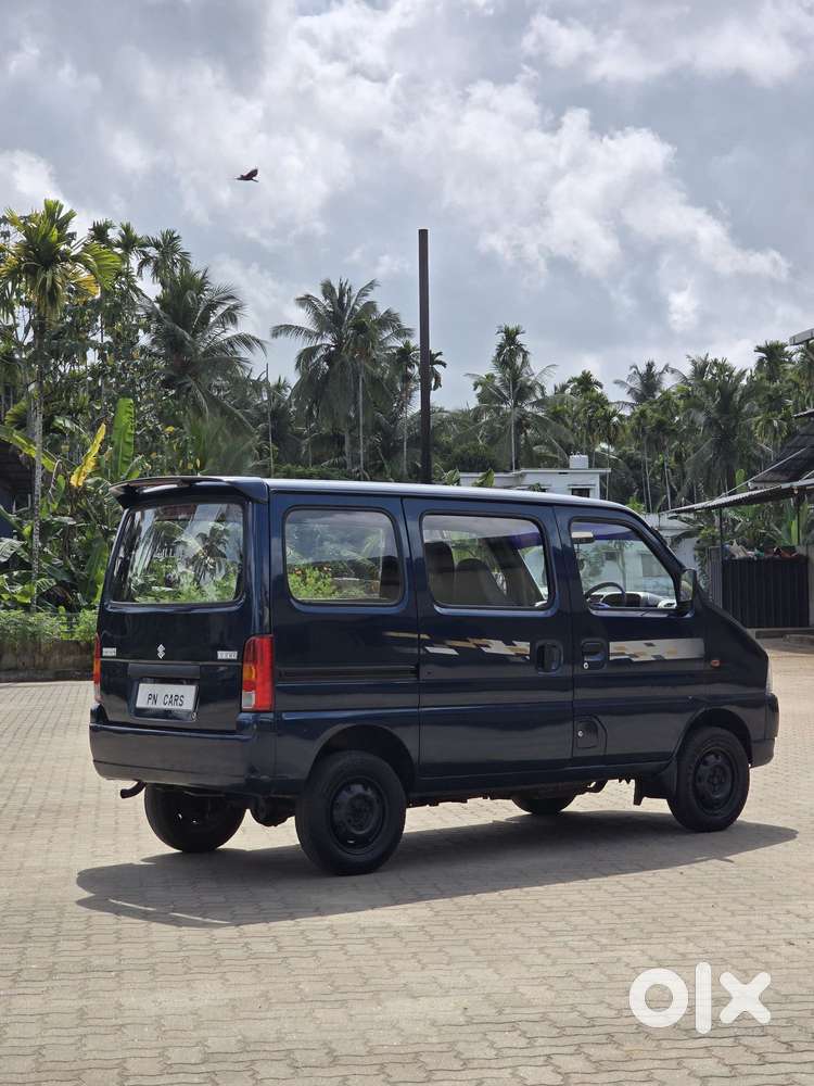 Maruti Suzuki Eeco 1.2 5 Str Std(o), 2010, Petrol