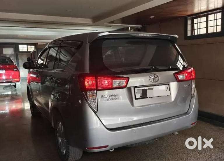 Toyota Innova Crysta 2.8z Automatic, 2017, Diesel
