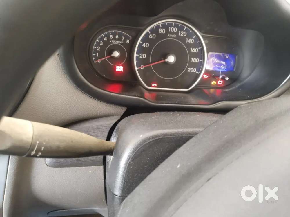 Hyundai I10 Sportz 2011