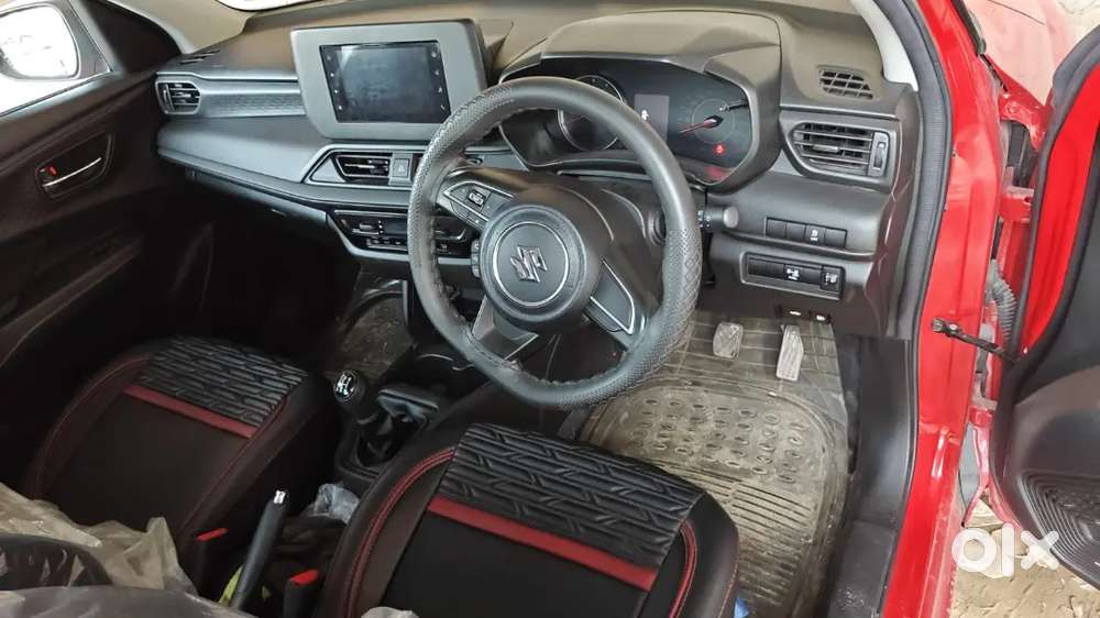 Maruti Suzuki Swift Vxi 2025
