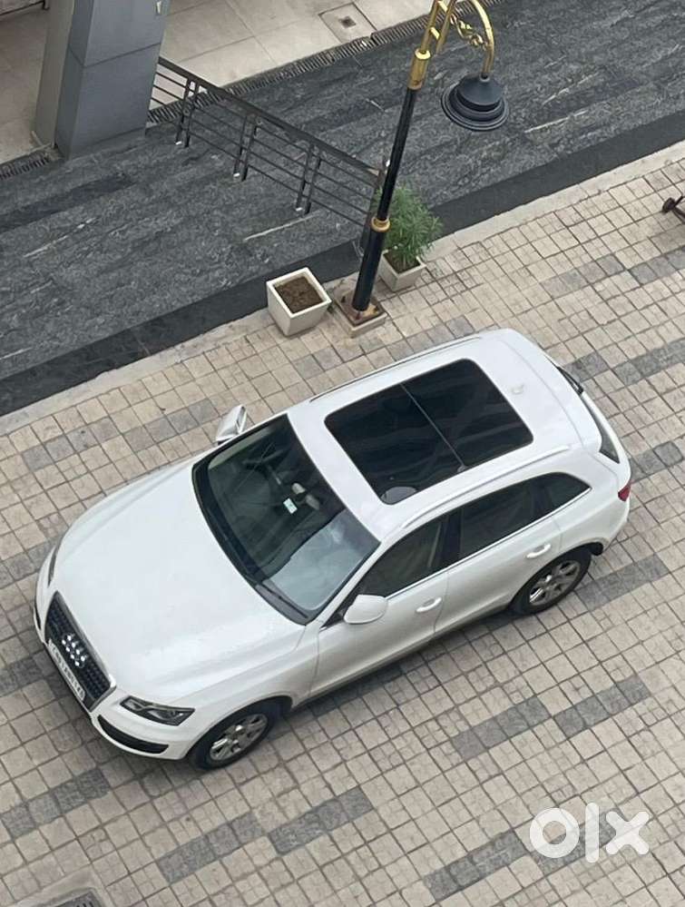 Audi Q5 2010 Diesel Well Maintained