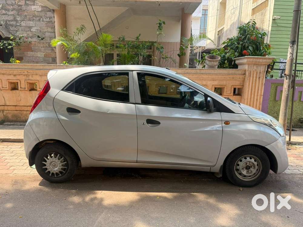 Hyundai Eon Era 2016 Petrol