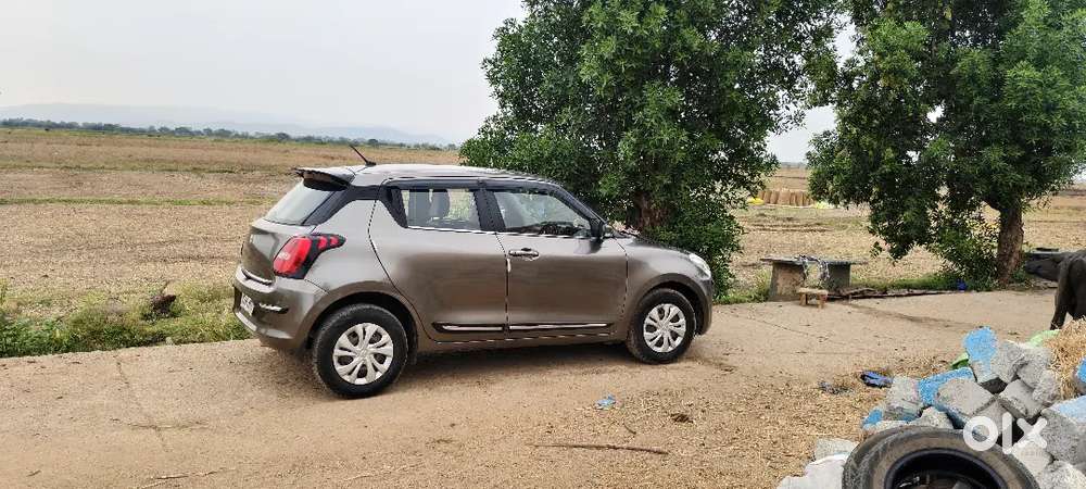 Maruti Suzuki Swift 2021 Petrol 93000 Km Driven