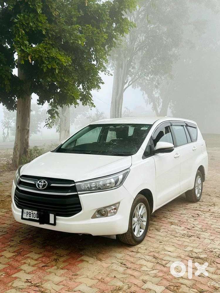 Toyota Innova Crysta 2.4 G Mt, 2020, Diesel