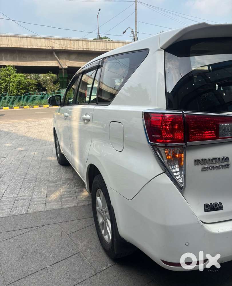 Toyota Innova Crysta 2.4 G Mt 7 Str, 2020, Diesel