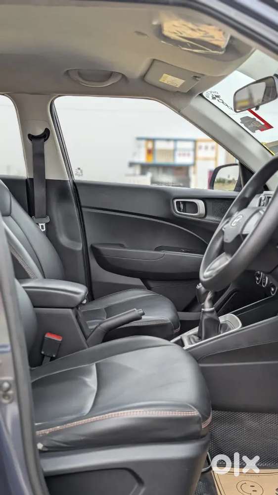 Hyundai Venue Diesel Excellent Condition