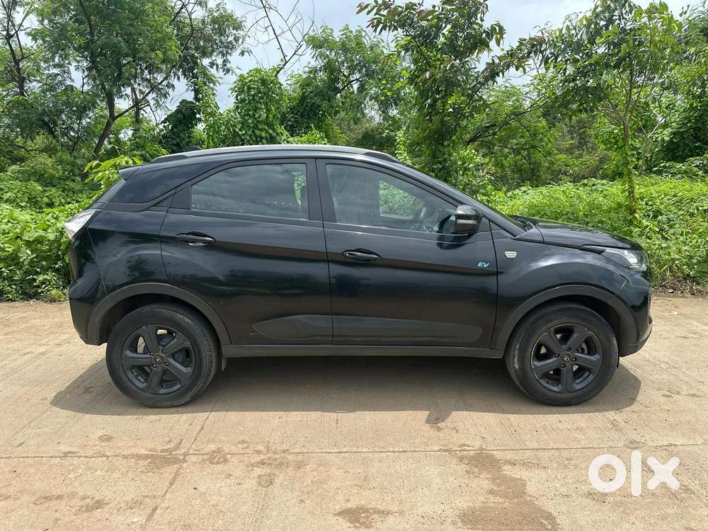 Tata Nexon Ev Xz Plus Dark Edition, 2022, Electric