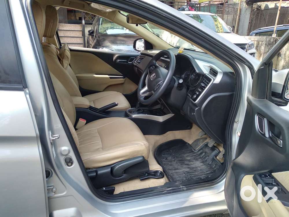 Honda City I-vtec V, 2018, Petrol