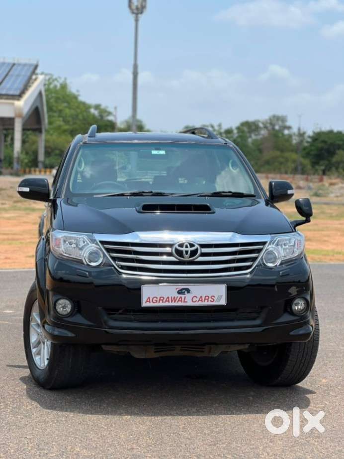 Toyota Fortuner 3.0 4x2 Mt, 2014, Diesel