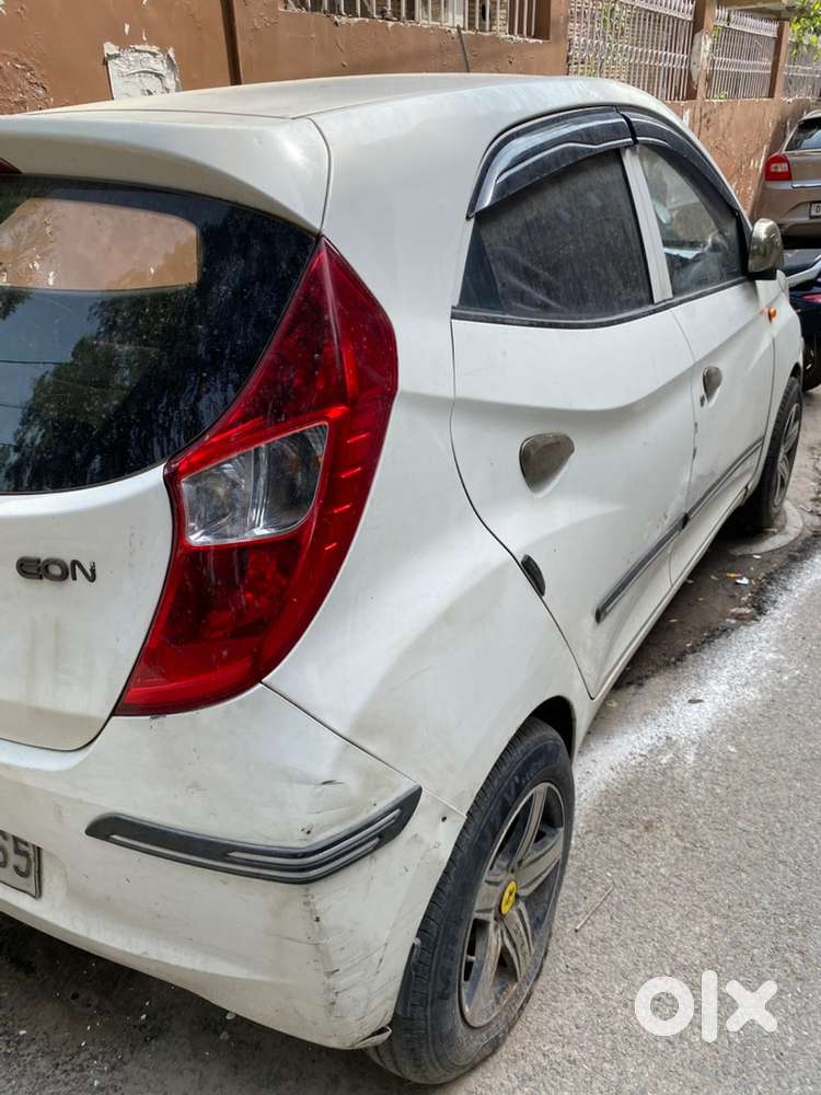 Hyundai Eon 2013 Petrol Well Maintained