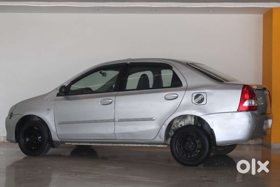 Toyota Etios 2010-2012 G, 2011, Petrol