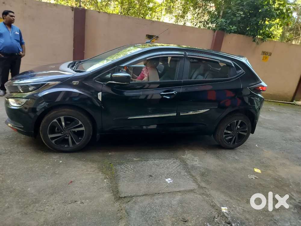 Tata Altroz Dark Xz Plus 2022