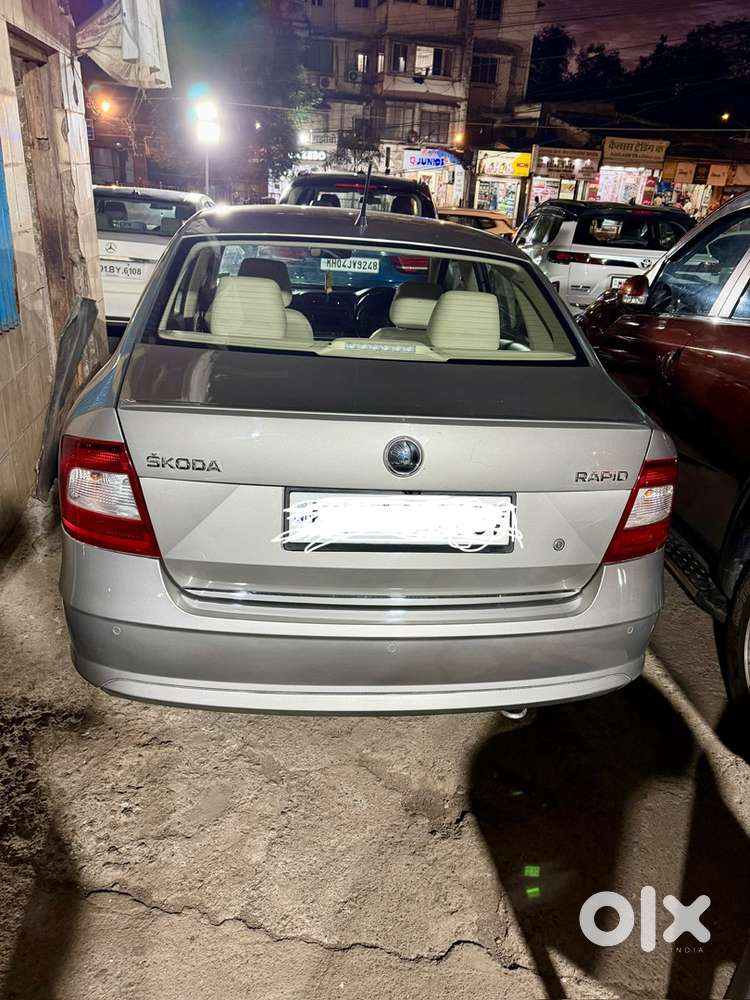 Skoda Rapid Petrol 2018