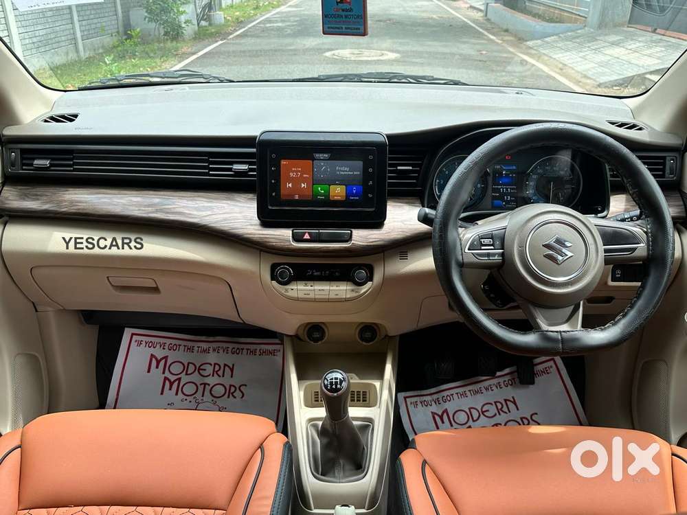 Toyota Innova Crysta 2.7 Gx Mt, 2019, Diesel