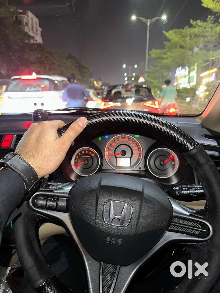 Honda City 2011 Petrol 102000 Km Driven, With Full Showroom Track.