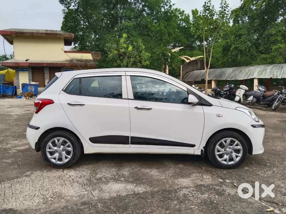 Hyundai Grand I10 1.2 Kappa Sportz Option, 2017, Petrol