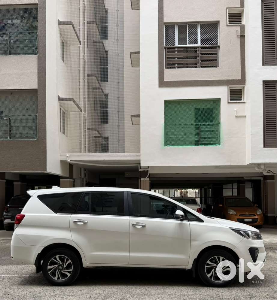 Toyota Innova Crysta 2.4 Gx Limited Edition At 7 Str, 2021, Diesel