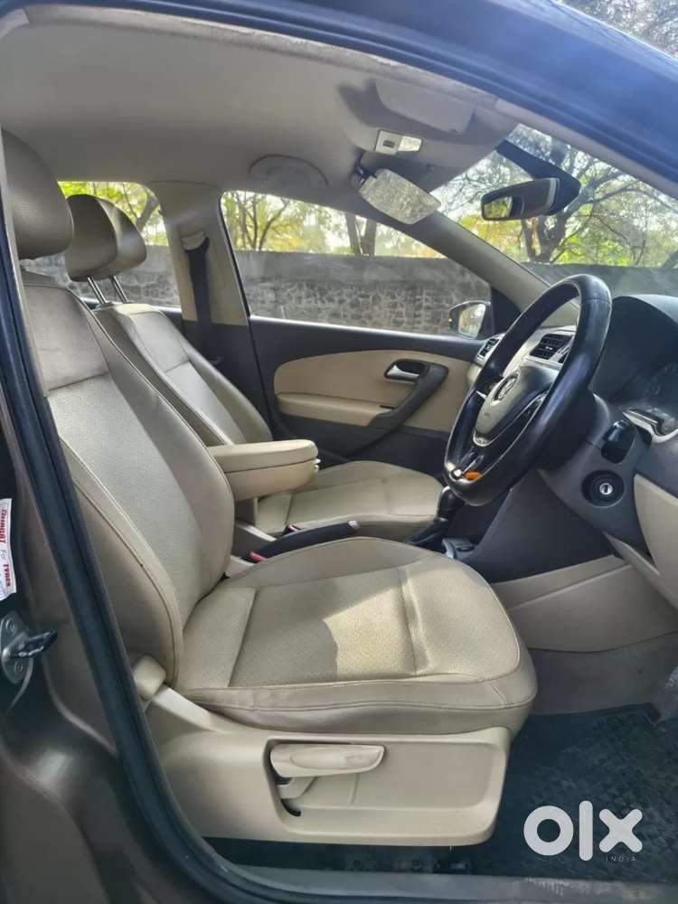 Volkswagen Vento 1.2 Tsi Highline At, 2016, Petrol