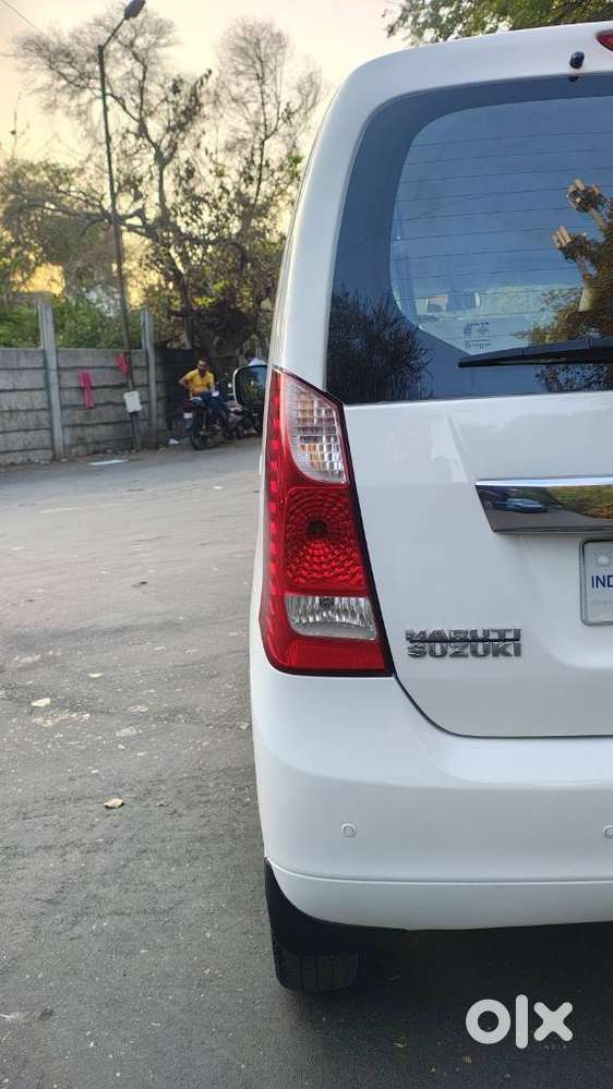 Maruti Suzuki Wagon R Vxi Amt Opt 1.2, 2018, Petrol
