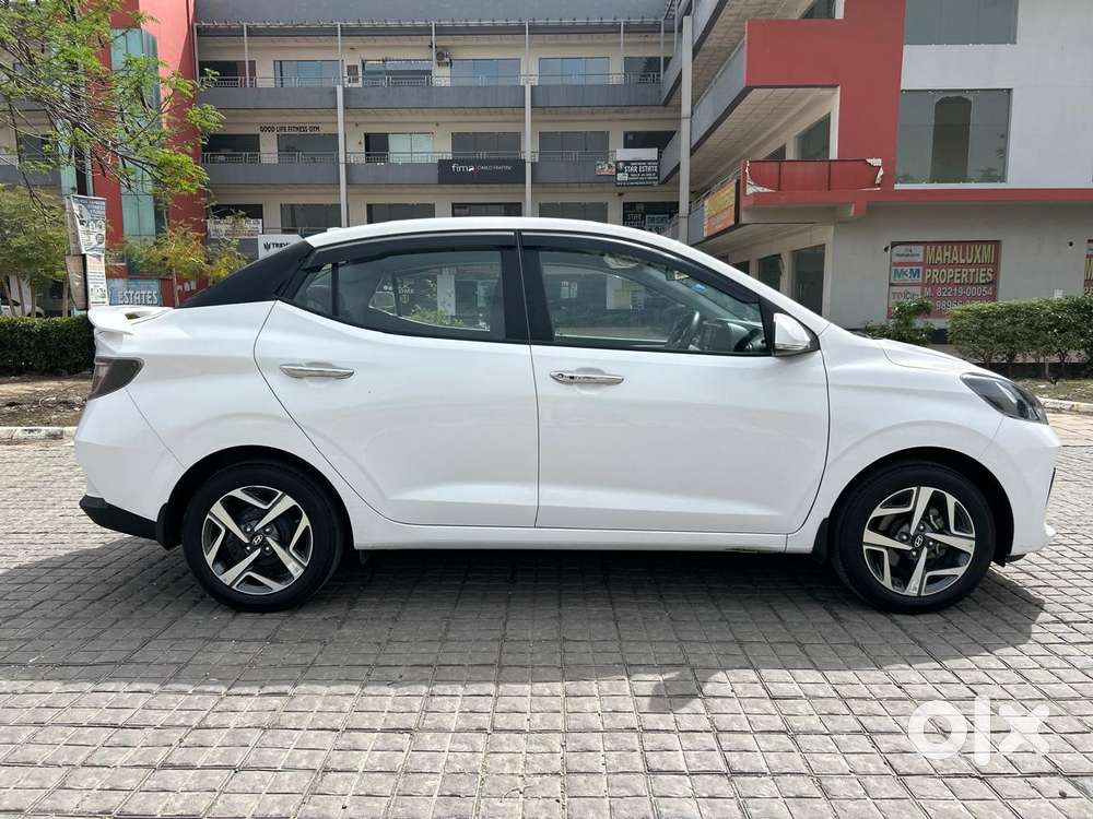 Hyundai Aura 1.2 Sx Cng, 2024, Cng & Hybrids