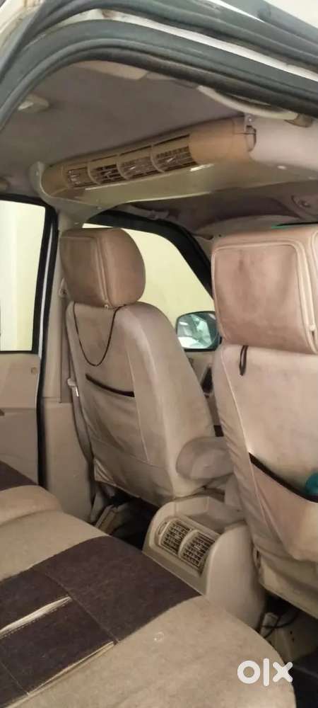 Tata Safari 2010