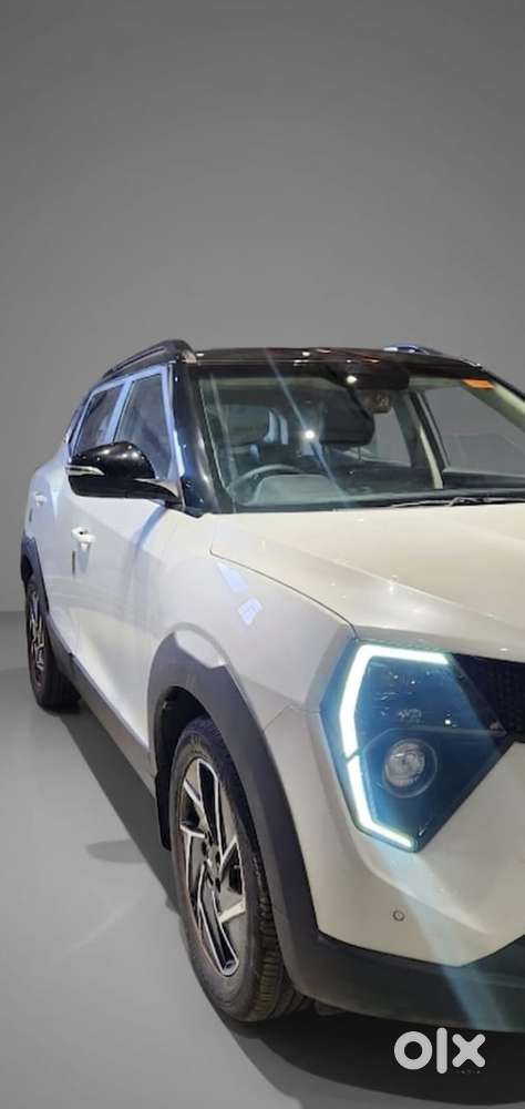 Mahindra Xuv 3xo Ax5 1.5 Diesel Autoshift Plus, 2025, Diesel