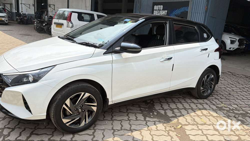 Hyundai I20 Asta (o) 1.0 Turbo Dct, 2023, Petrol