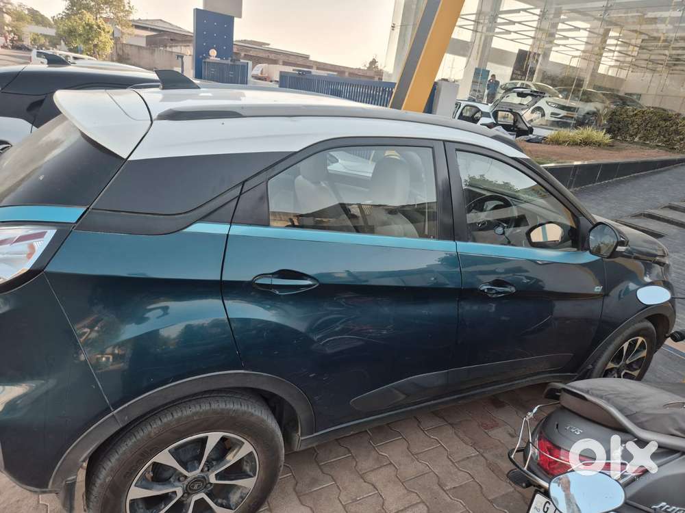 Tata Nexon Ev Max 3.3 Kw Xz Plus Lux Dark Edition, 2021, Electric