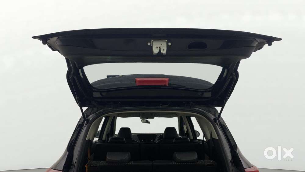 Kia Carens 1.5 Prestige Plus 7 Str Imt, 2023, Petrol