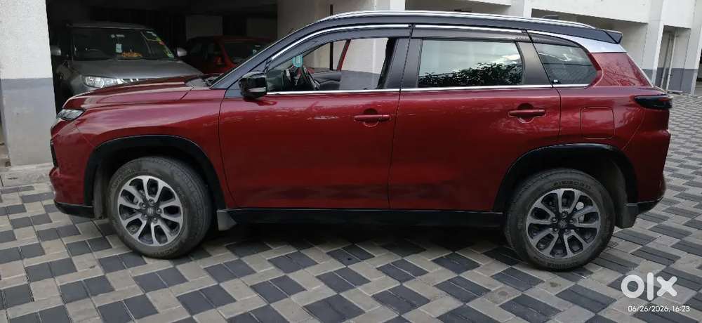 Maruti Suzuki Grand Vitara 2023 Hybrid Top Model