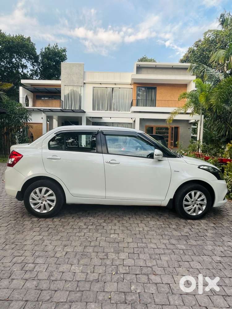 Maruti Suzuki Swift Dzire Zdi + Amt, 2016, Diesel