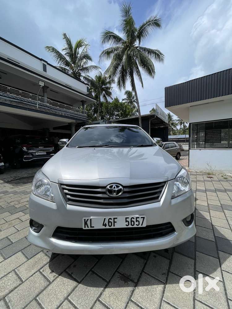 Toyota Innova 2.5 G (diesel) 7 Seater, 2012, Diesel